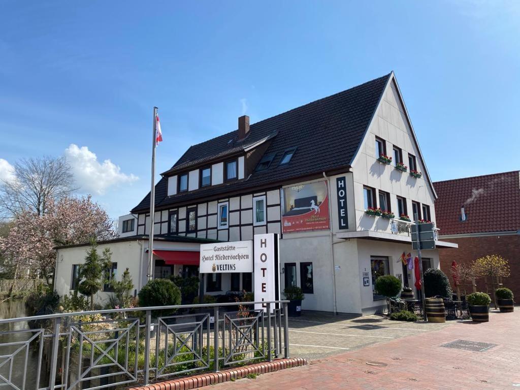 Hotel Niedersachsen Quakenbruck Exterior photo